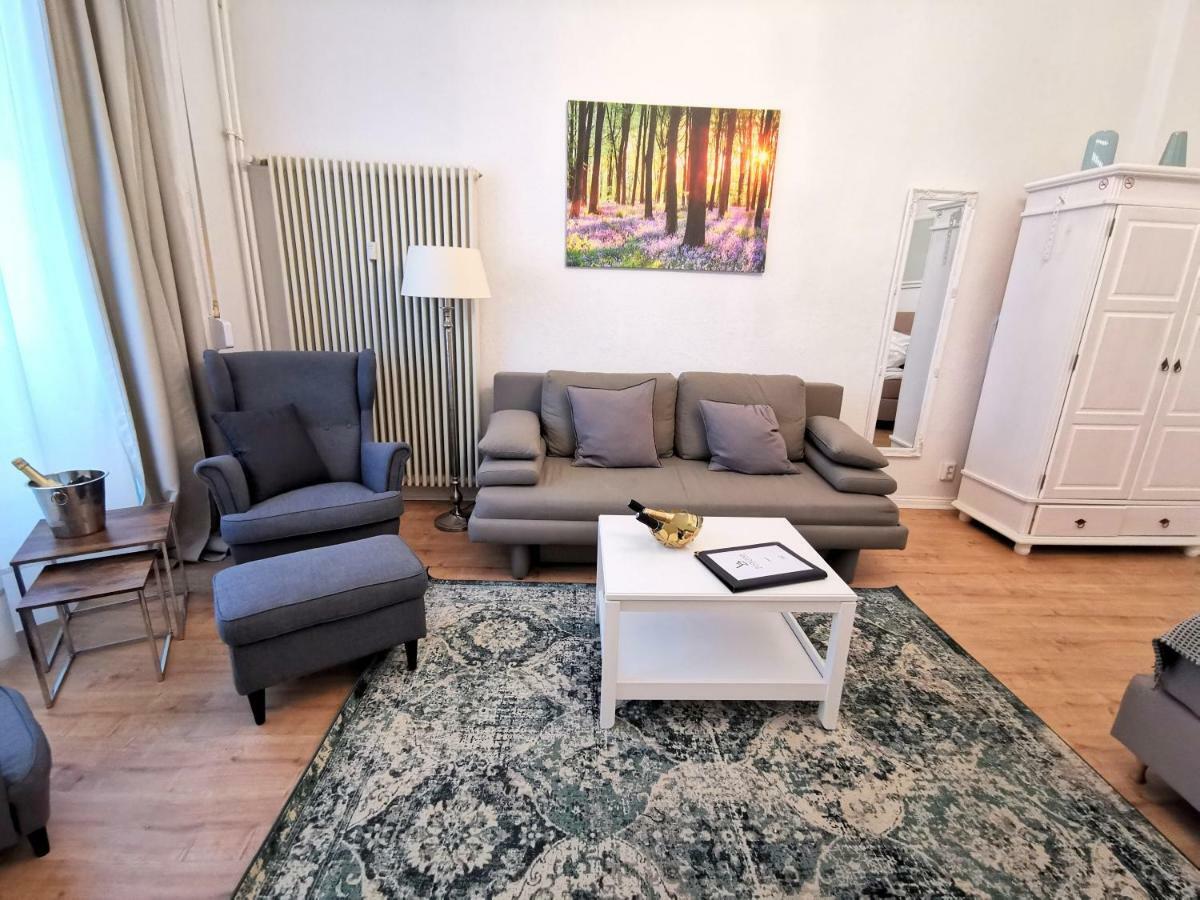 Kvh By Rockchair Apartments L Superhost Status L Boxspringbett Am Schloss Charlottenburg Welcomes You! Berlin Exterior foto